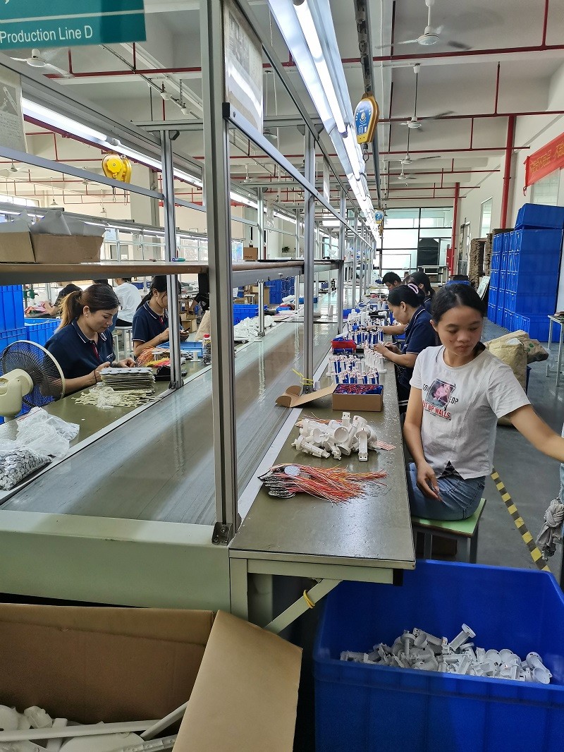 Chiny Dongguan ILI Lighting Furniture Co., Ltd. profil firmy