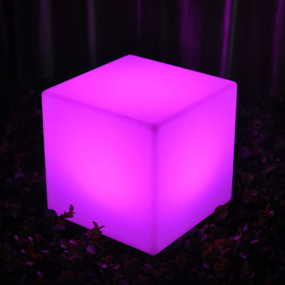 Świecący zewnętrzny fotel LED Cube Light Plastic IP65 wodoodporny