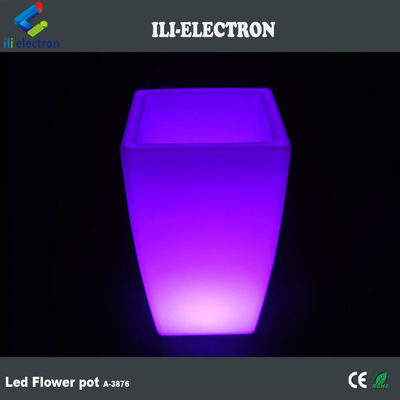 Chiny Dostawca LED zewnętrzny oświetlony oświetlony kwadratowy roślinny garnek 80000h żywotność baterii
