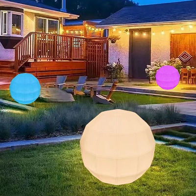 Zewnętrzny PE Plastic Glow Ball Light Powtórnie ładowalny poliedr Świetlna forma kuli