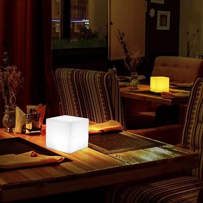 Zmiana koloru RGB zewnętrzne światło LED kostki ładowanie USB sterowane zdalnie