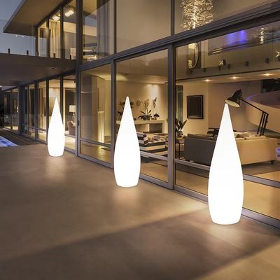 Plastikowe żarówki Led Lampa podłogowa Dekoracja ogrodowa na zewnątrz
