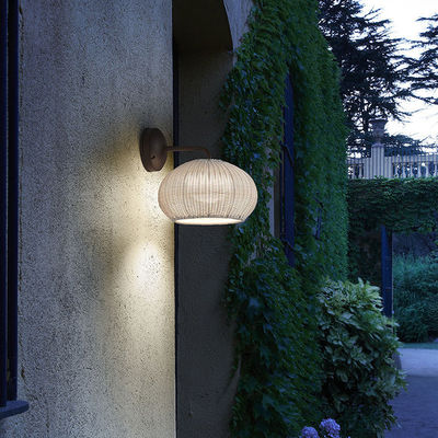 Ręczne dzianie Rattan Światła ścienne Sconce wodoodporny okrągły kształt Do zewnętrznych