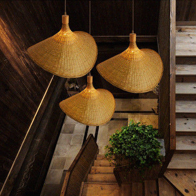 Kreatywny Rattan Pendant Light Wielki Straw Hat Style 3500K Ciepły Biały CCT