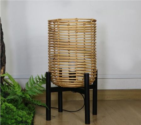 4 nogi Wicker Rattan podłogowe lampy do atmosfery salonu