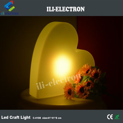 Plastikowe lampy do basenu, lampy LED do serca kolorowe zmieniające się ładowalne