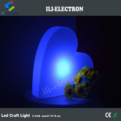 Plastikowe lampy do basenu, lampy LED do serca kolorowe zmieniające się ładowalne