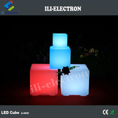 Lampy dekoracyjne LED-kubowe