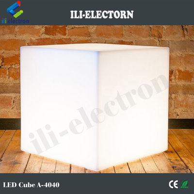 Solid LED Glow Cubes / Glowing Cube Stools Side Table / Iluminated Glow Accent Piece (Szczegółowe informacje)