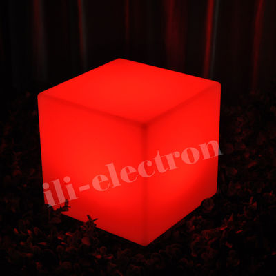PE plastikowy zmieniający kolor oświetlony Solid LED Glow Cubes