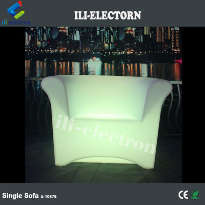 Sofa z plastikowym LED, kanapa do wynajęcia.