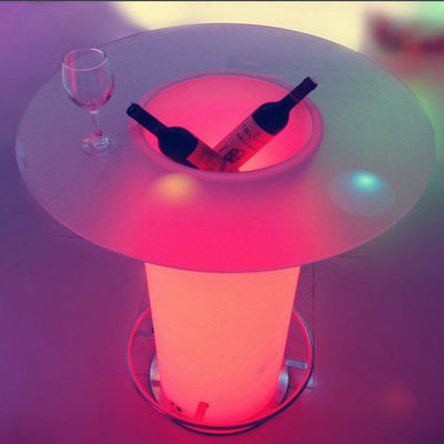 Wysoki szklany wiersz LED Light Cocktail Table, oświetlony stolik kawowy z wiadrem lodowym