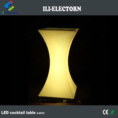 Kwadratowy LED Light Cocktail Table Oświetlony wodoodporny do ślubu