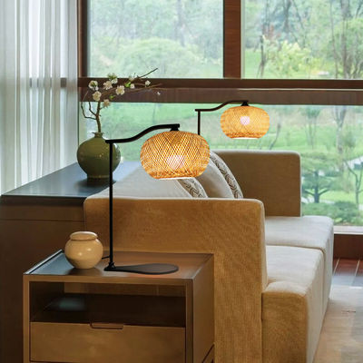 Zamówiona bambusowa lampa stołowa 2700K Miękka ciepła biała