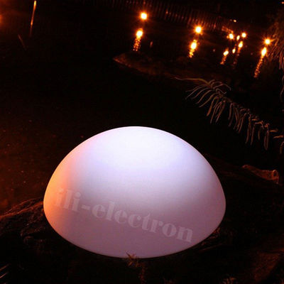 Plastikowa LED zmieniająca kolor wodoodporna lampa kulkowa półkulisty kształt do dekoracji ogrodu