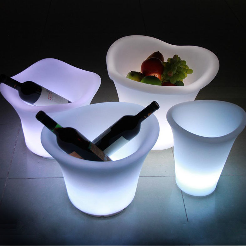 PE Plastikowy LED Wiadro do lodu 16 kolorów zmieniające się z ładowalną baterią litową