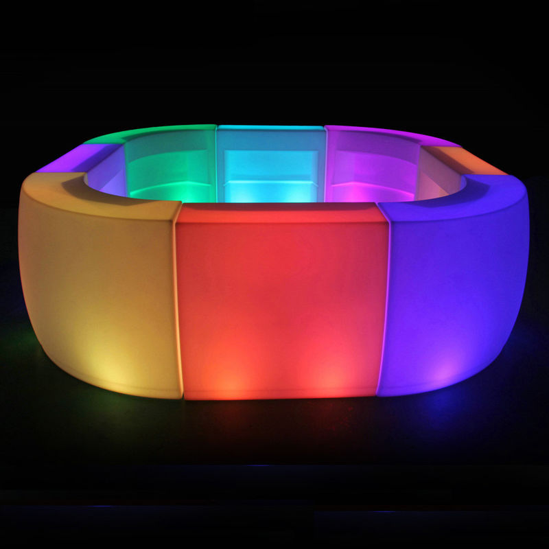 Komercyjny świetlny LED Bar Counter PE Materiał plastikowy 16 kolorystyczny